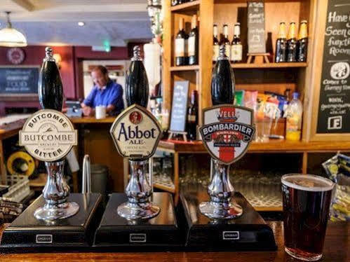 George Inn Radstock Zewnętrze zdjęcie